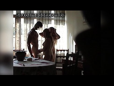 ❤️ Seks dostları nəhəng kişini və onunla birlikdə bir üçlüyü dəvət edirlər ️❌ Anal video pornoda az.fullpornercom.ru ❌️❤